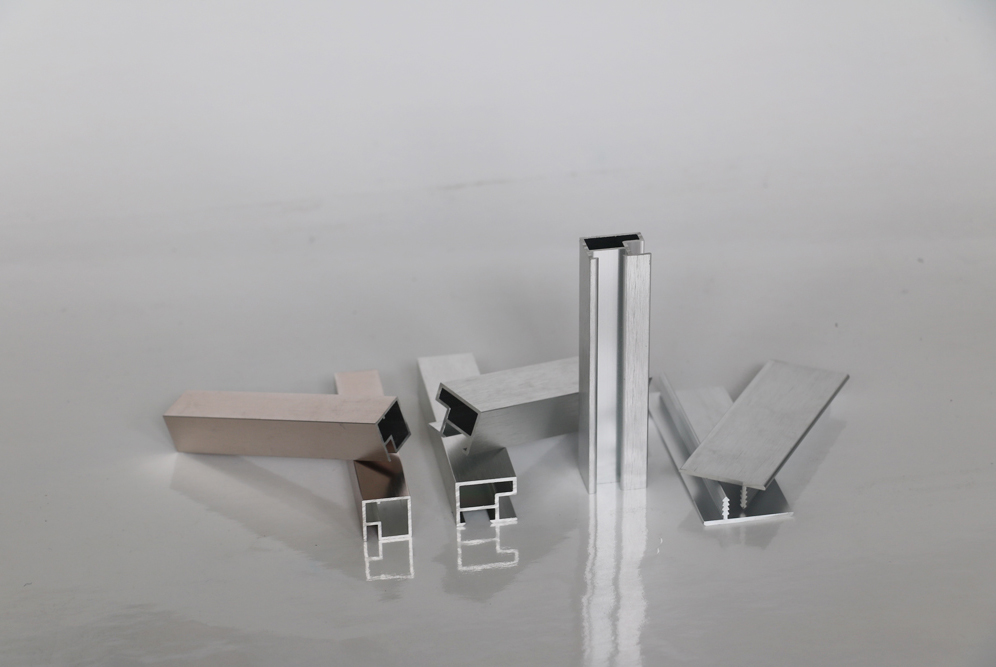 ��Ӫ��˿�Ͳ�